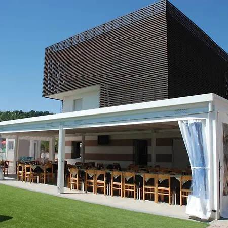 Fontana Marina Family Village * Campofilone