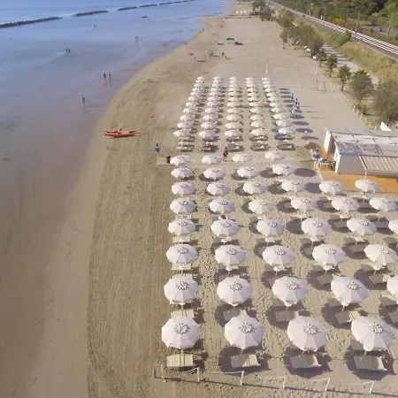 Fontana Marina Family Village * Campofilone