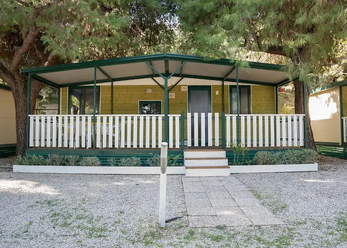 Κάμπινγκ Fontana Marina Family Village *