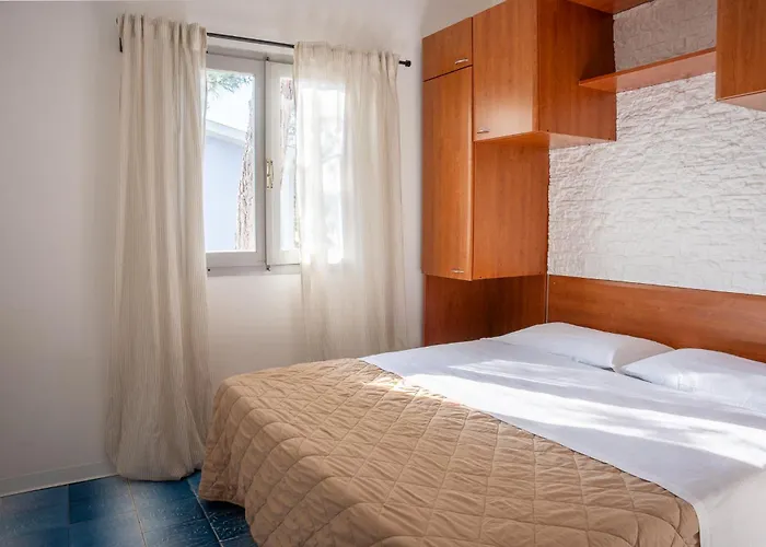 Κάμπινγκ Fontana Marina Family Village